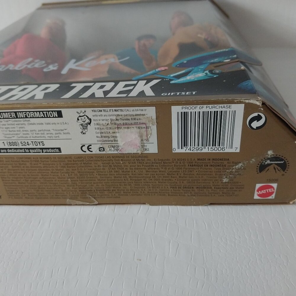 Barbie & Ken STAR TREK 30th Anniversary gift set Collector Edition - Picture 4 of 4